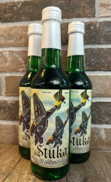 Vodka-Likör - Waldmeister - Stuka Angriff Vodka-Likör - Waldmeister - Stuka Angriff